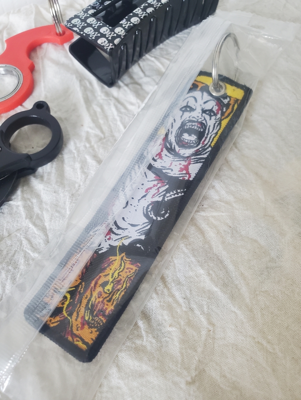 Terrifier Key Fob - Picture 3 of 10